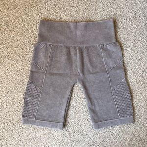 Ribbed Gray Biker / Yoga Shorts